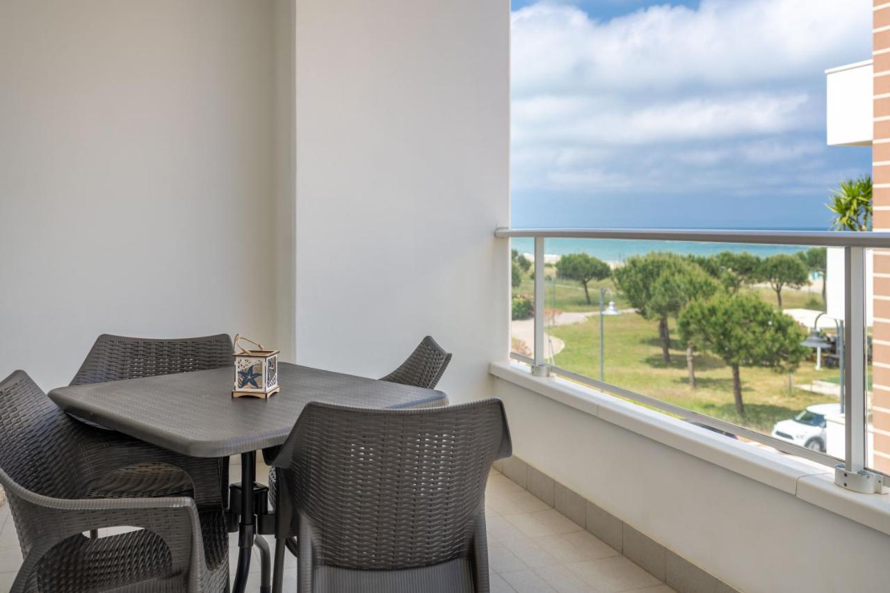 Residenze Roscioli Aparthotel Roseto Degli Abruzzi Ngoại thất bức ảnh