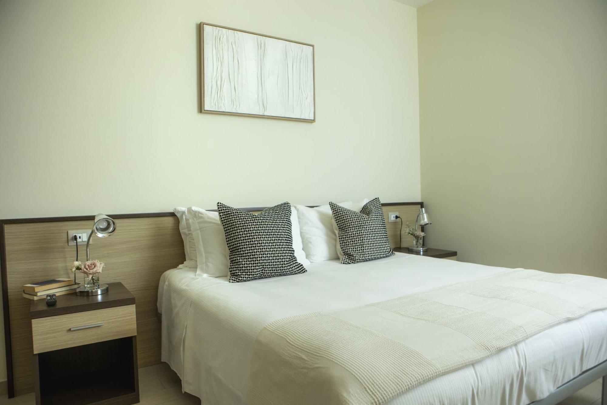 Residenze Roscioli Aparthotel Roseto Degli Abruzzi Ngoại thất bức ảnh