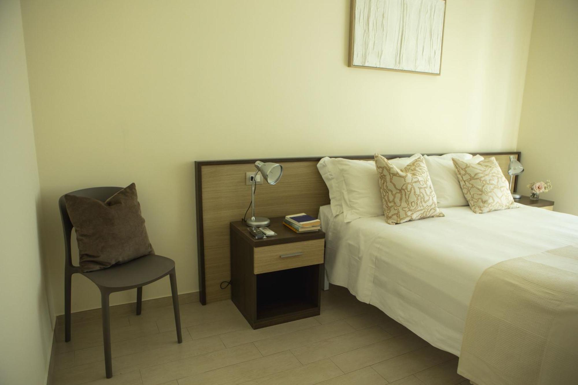 Residenze Roscioli Aparthotel Roseto Degli Abruzzi Ngoại thất bức ảnh