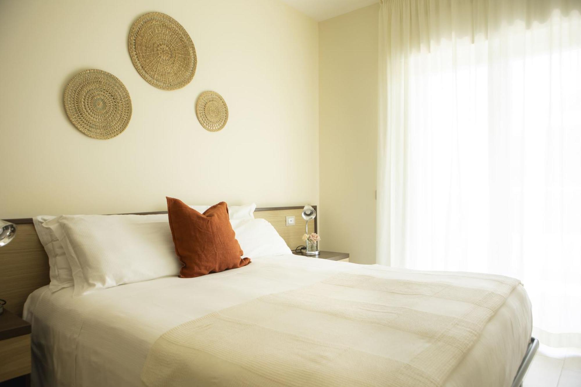 Residenze Roscioli Aparthotel Roseto Degli Abruzzi Ngoại thất bức ảnh